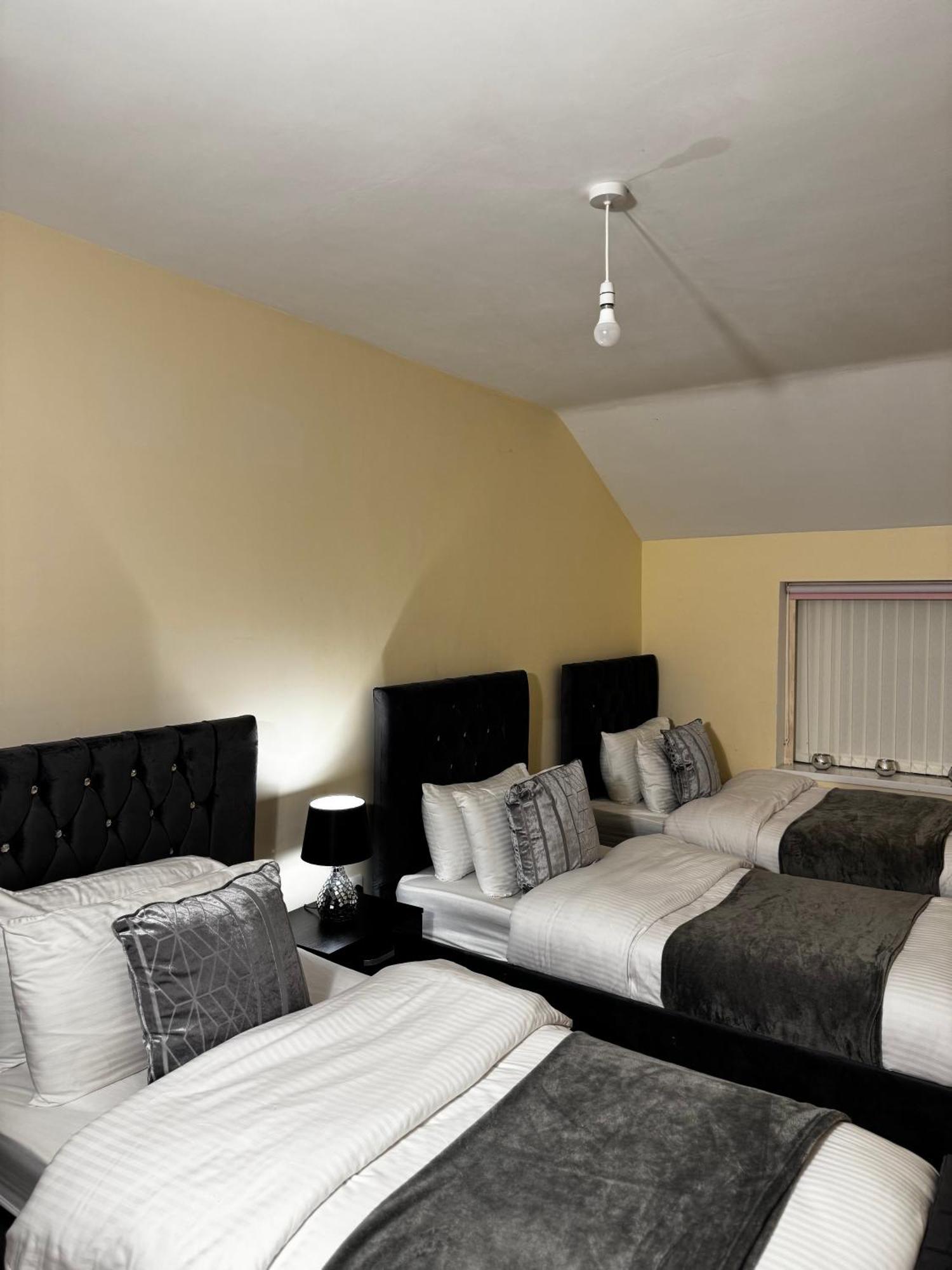 Luxury * Manchester
